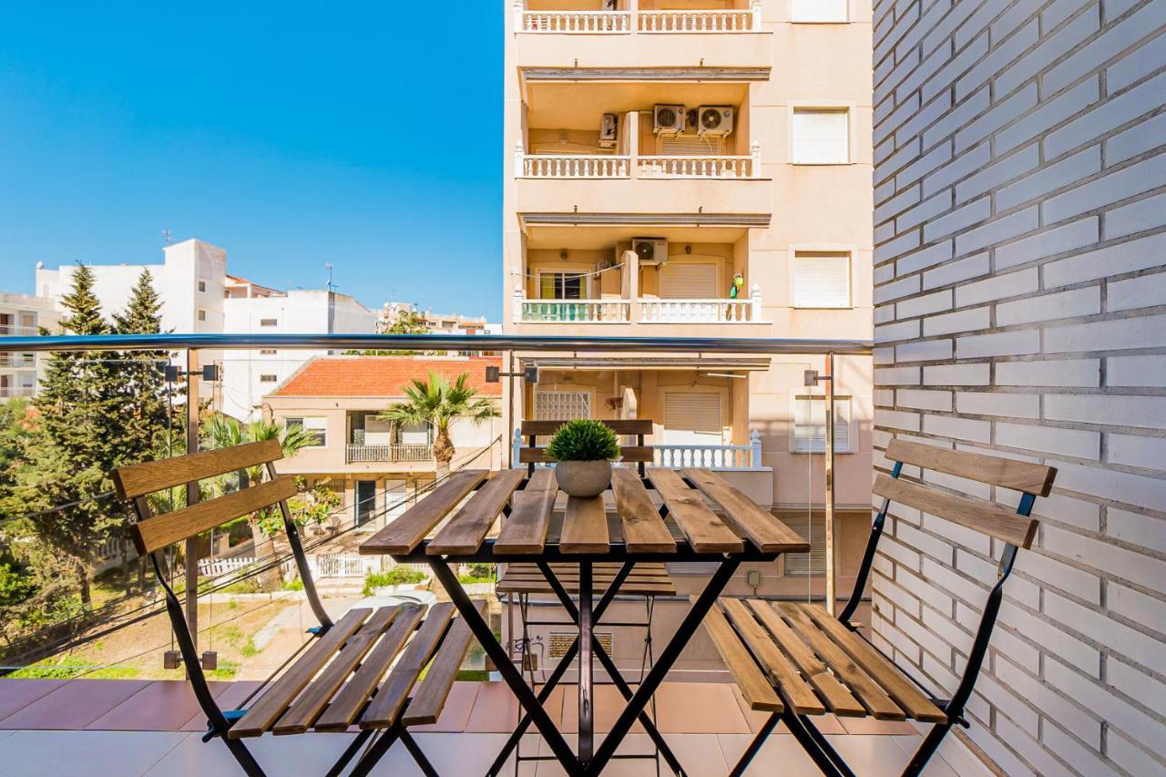 Apartamento Sunrise Orbiplaya Torrevieja Exterior foto